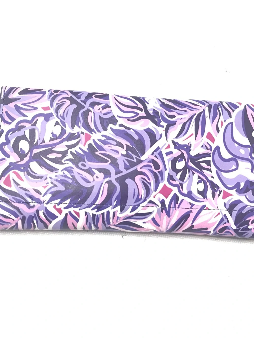 New Simply Southern Leather Trifold Snap Wallet Leaf Pattern Purple Women’s
